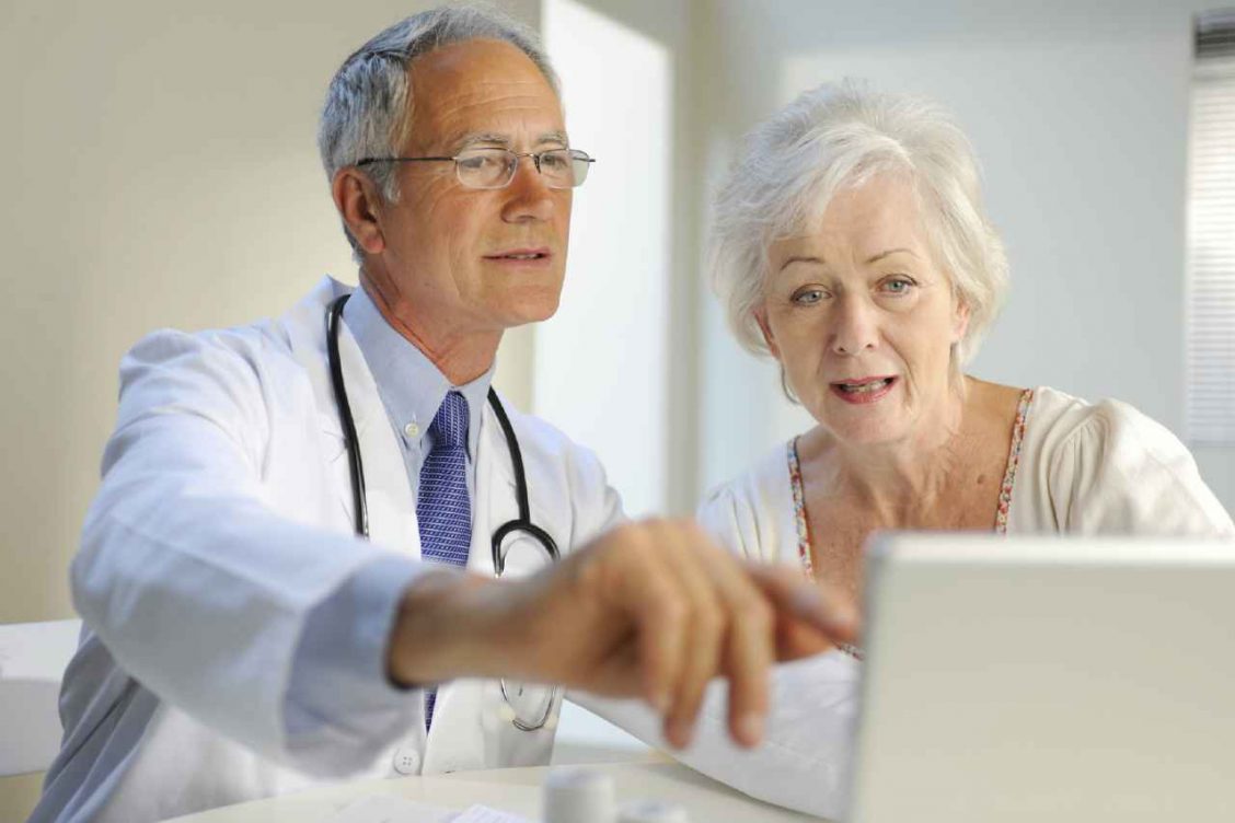 Doctor_Senior_patient_iStock_227504Medium
